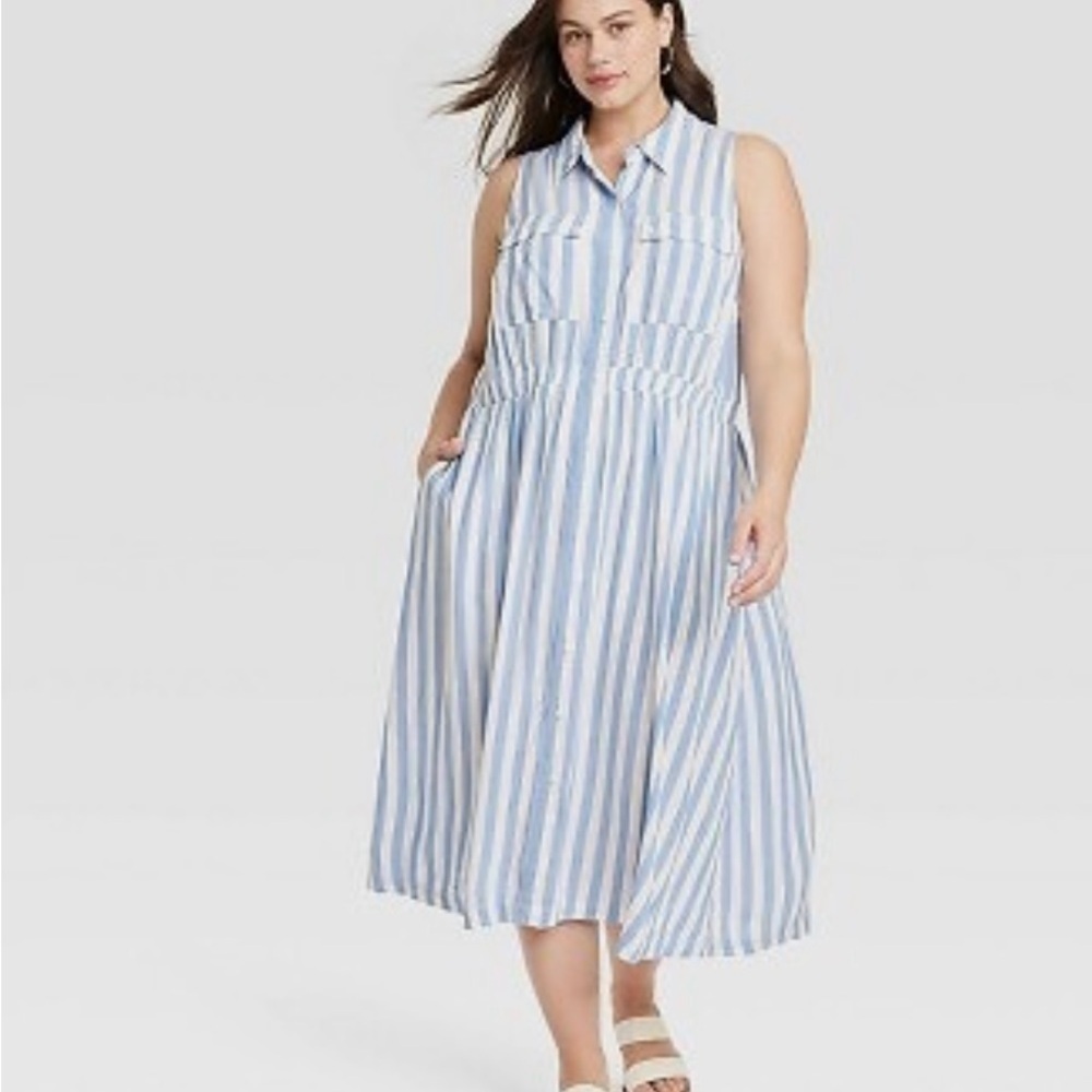 Ava & Viv 2X Blue and White Buttoned Sundress With pockets Coastal